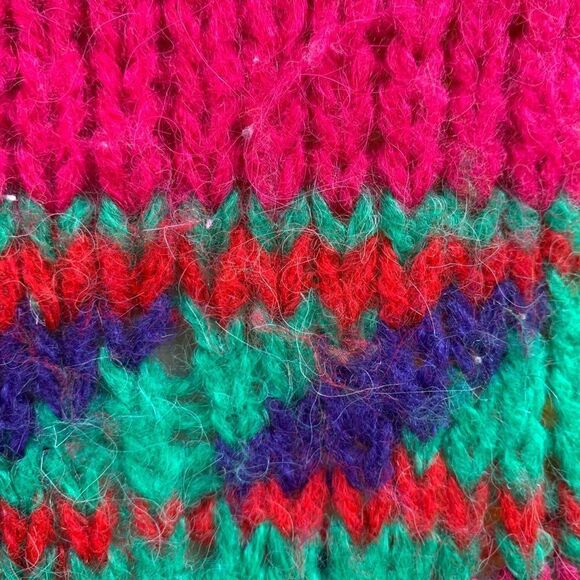 Vintage 80’s/ 90’s funky pop art mohair blend sweater - Picture 4 of 7